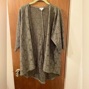 LuLaRoe Lindsay Sheer Bell Sleeve Kimono Wrap Small, Olive, Excellent NWOT